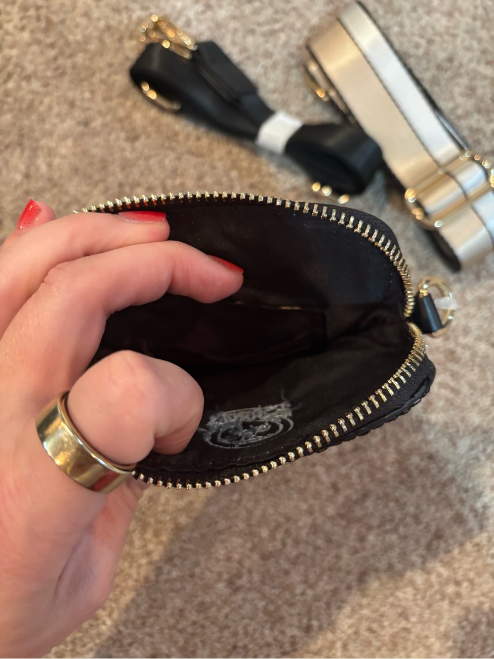 Black Quilted Crossbody Bag with Detachable Straps - Picture 3 of 3
